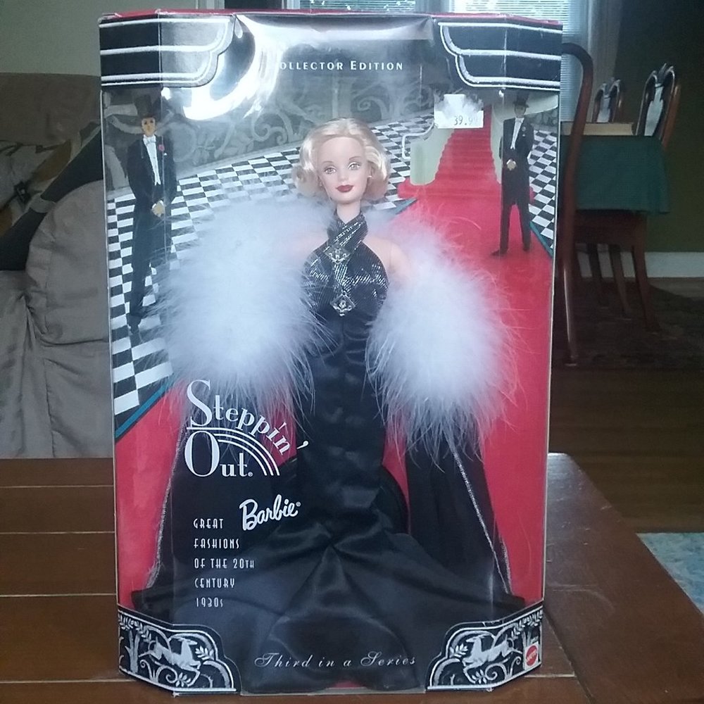 Steppin' Out 30s Barbie Decade Collector